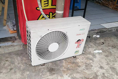 万源空调突然不制冷只吹自然风怎么办？